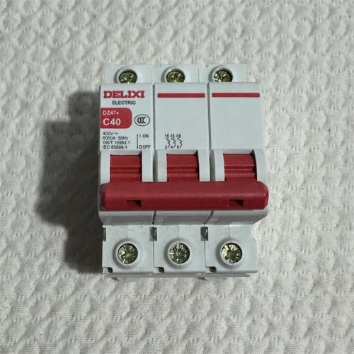 德力西登峰3P 40A