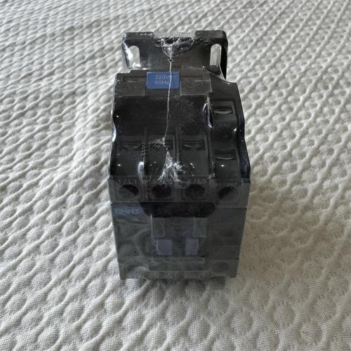 交流接触器NXC-09 220V