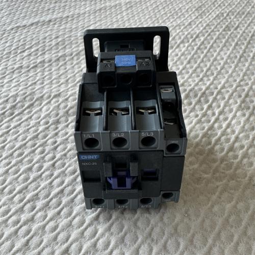 交流接触器NXC-25 380V