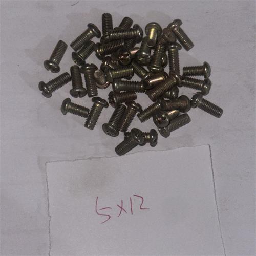 4.8级十字半圆头5mm型号