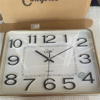 康巴赫石英钟静音亮金6863B