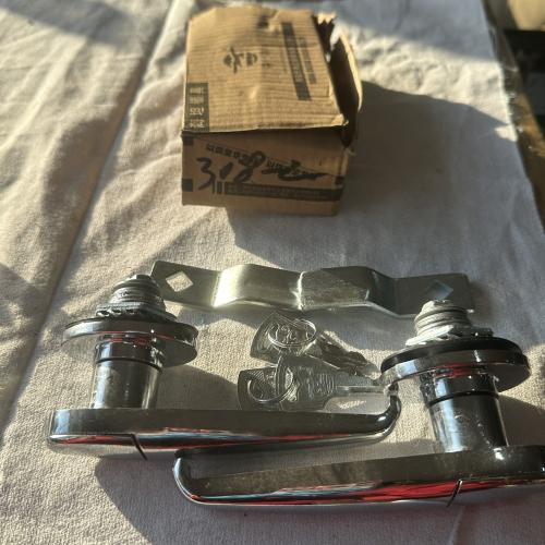 海翔电器成套专用门锁308-2