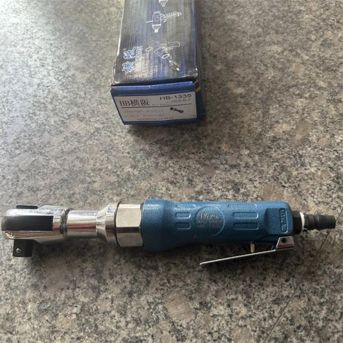 横阪1/2棘轮扳手HB-1335