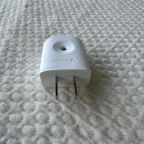 公牛90度旋转插头10A2插GNT-10L6