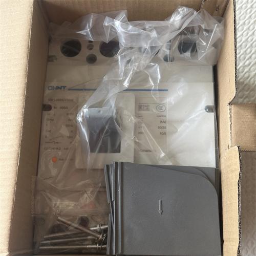 CHNT塑料外壳断路器400A